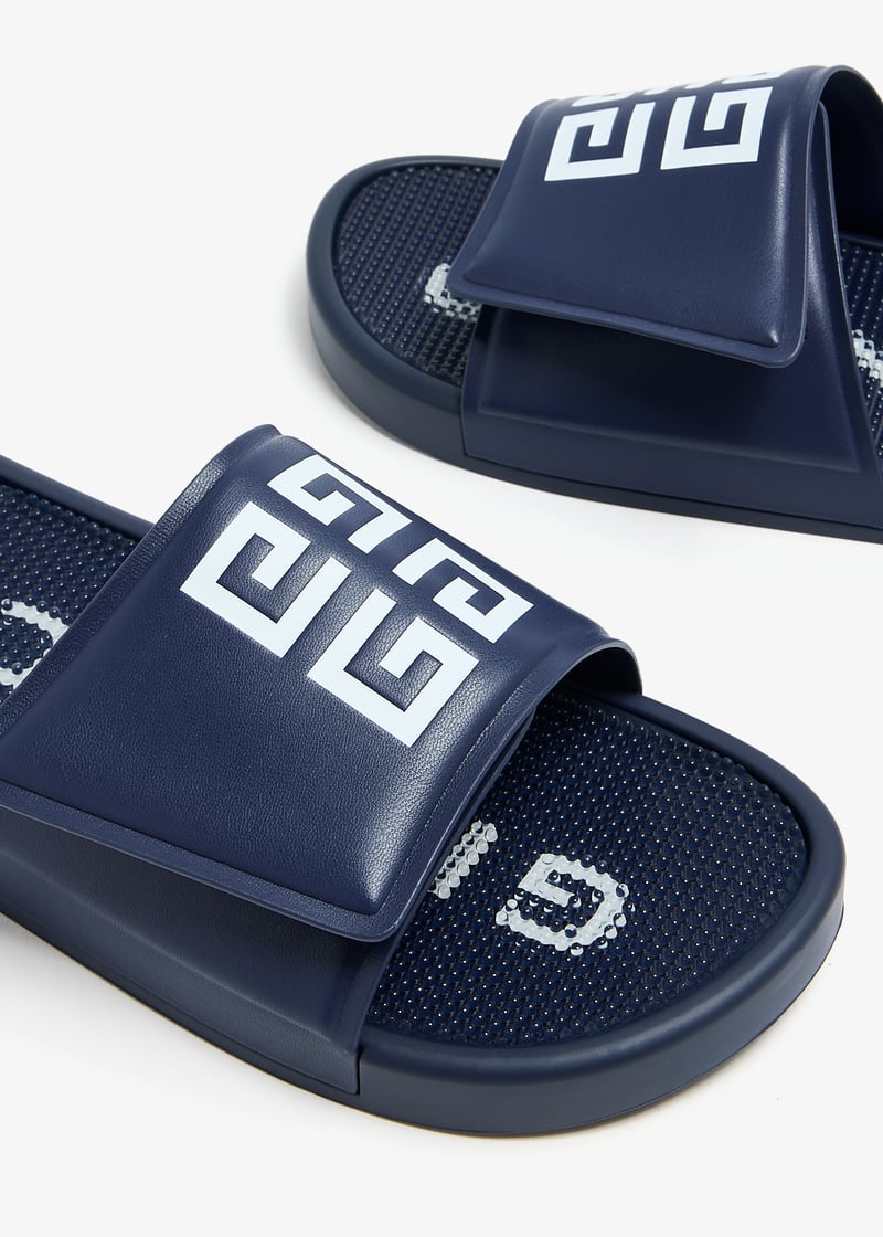 GIVENCHY 4G EMBLEM SLIDES