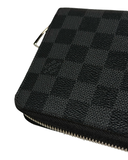 LOUIS VUITTON ZIPPY LOMPAKKO