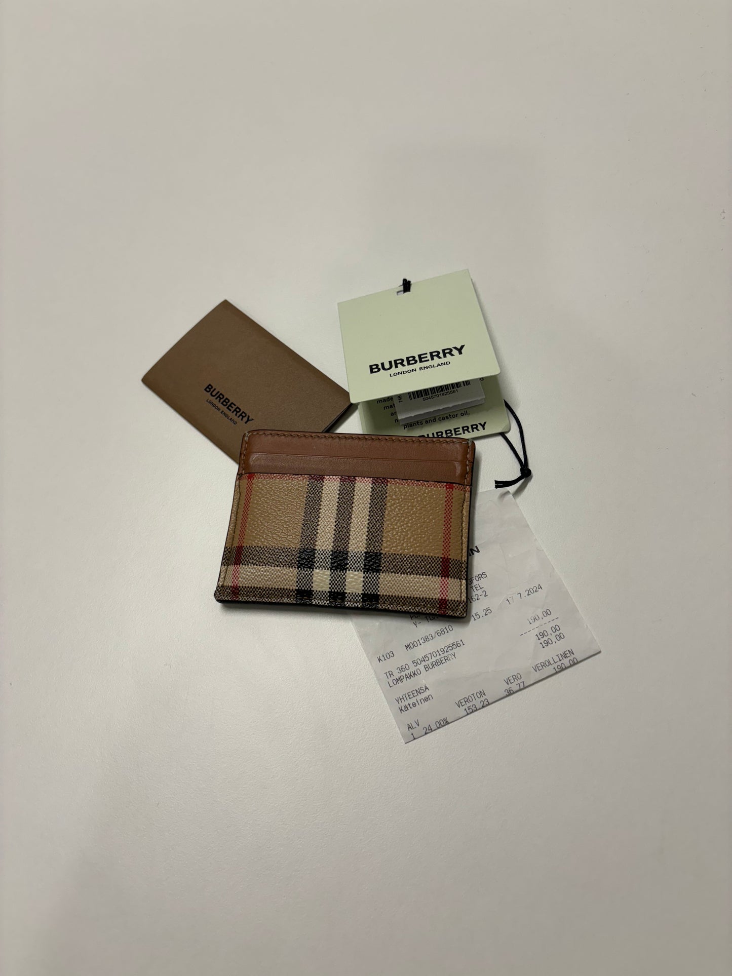 BURBERRY CARD HOLDER