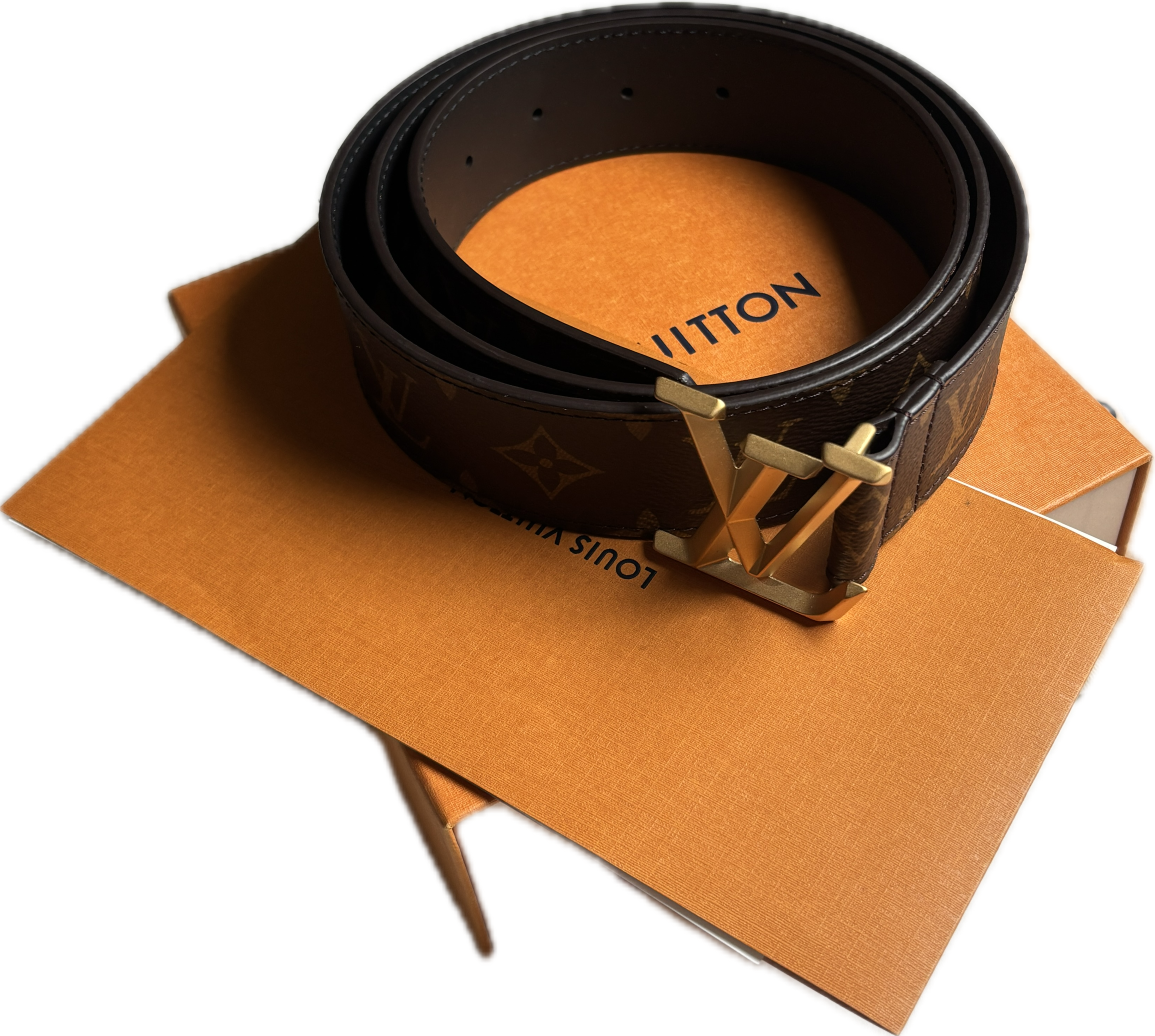 LOUIS VUITTON 40MM PYRAMIDE VYÖ