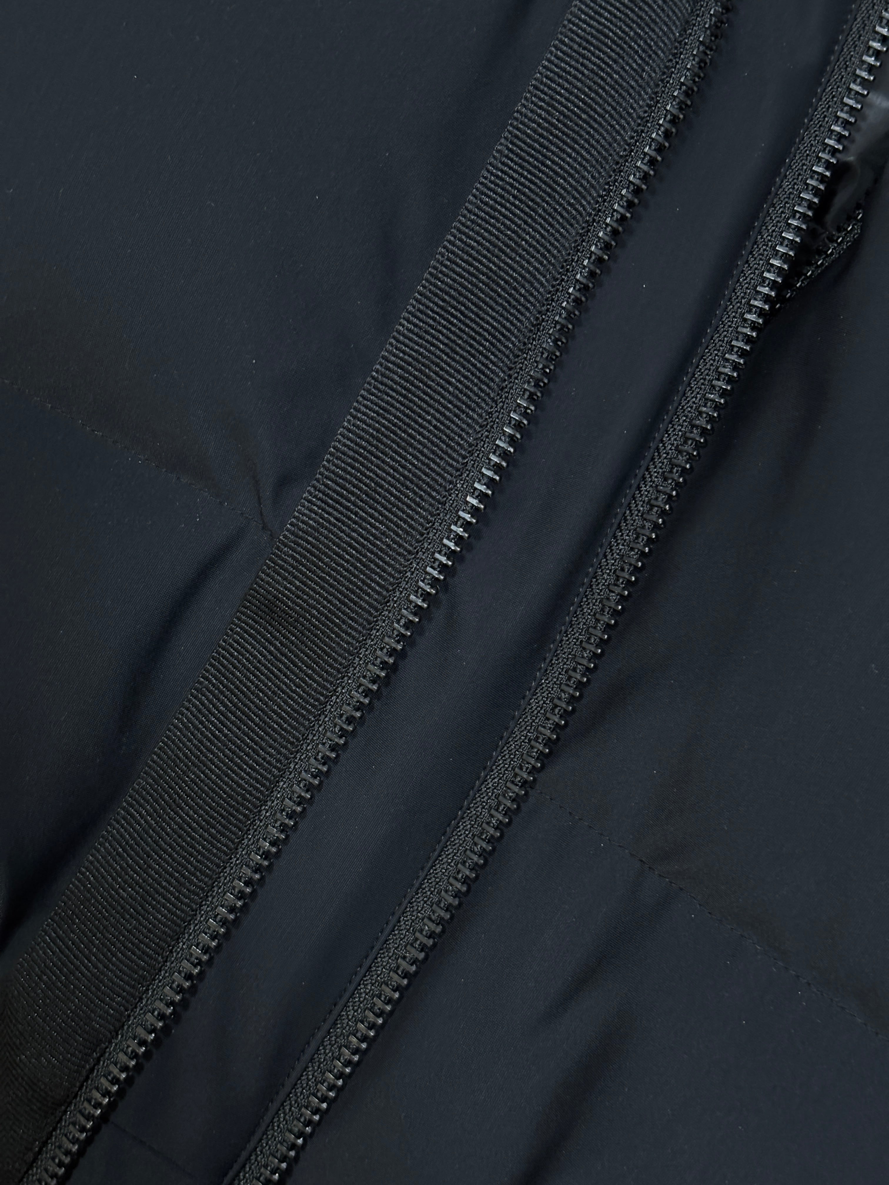 MOOSE KNUCKLES LEVIN BOMBER