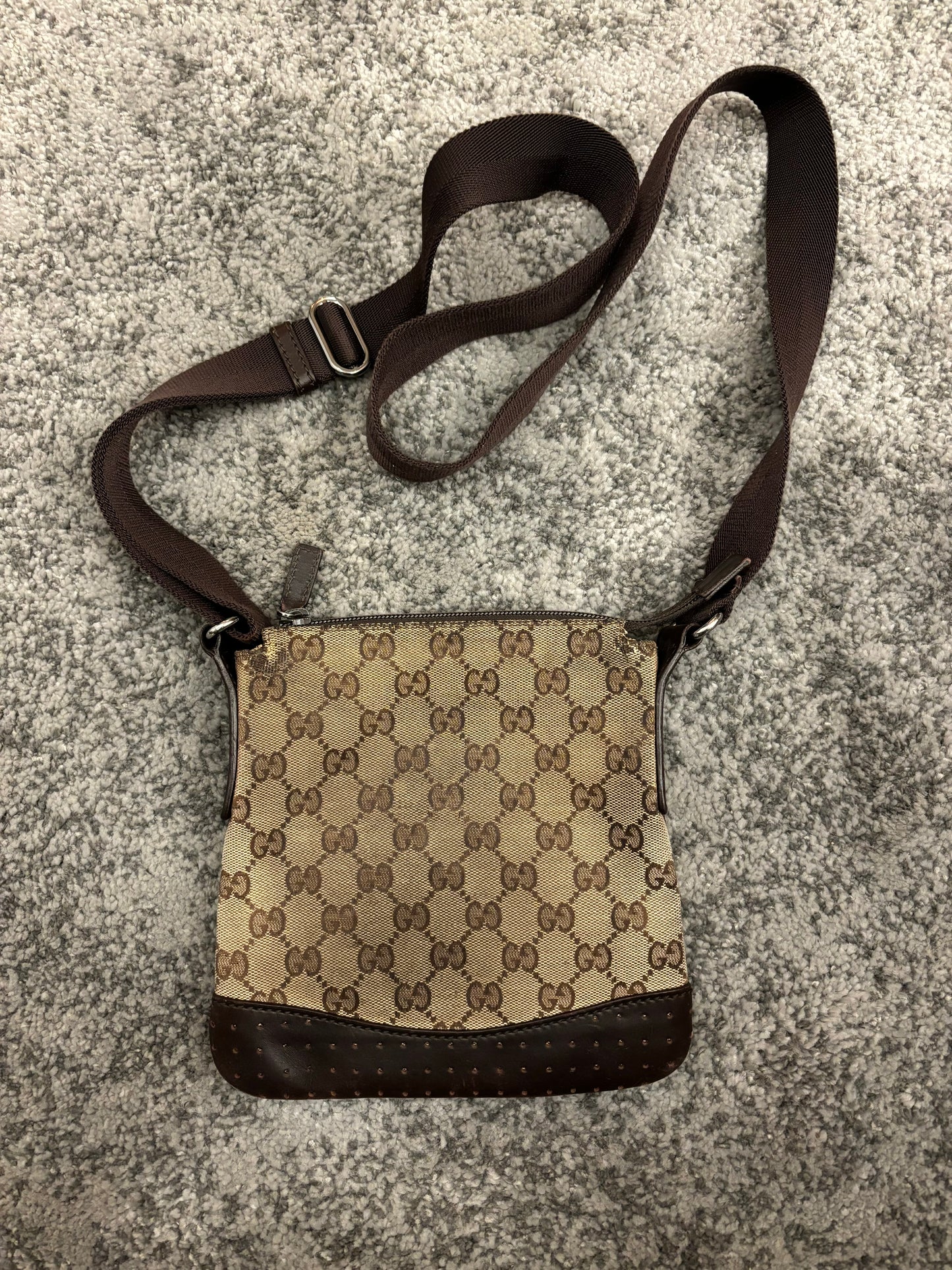 GUCCI MONOGRAM MESSENGER BAG