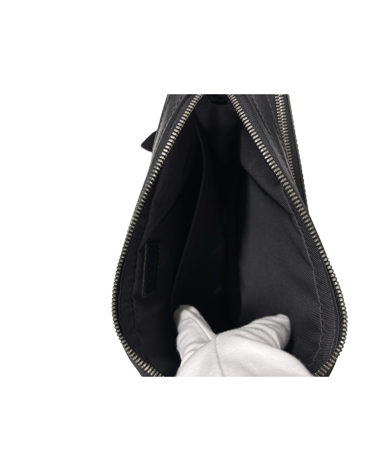 LOUIS VUITTON TRIO MESSENGER