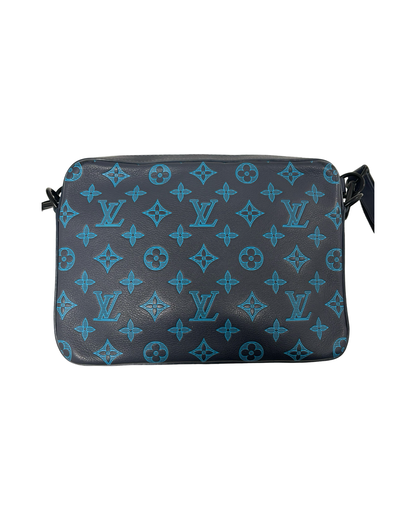 LOUIS VUITTON TRIO MESSENGER