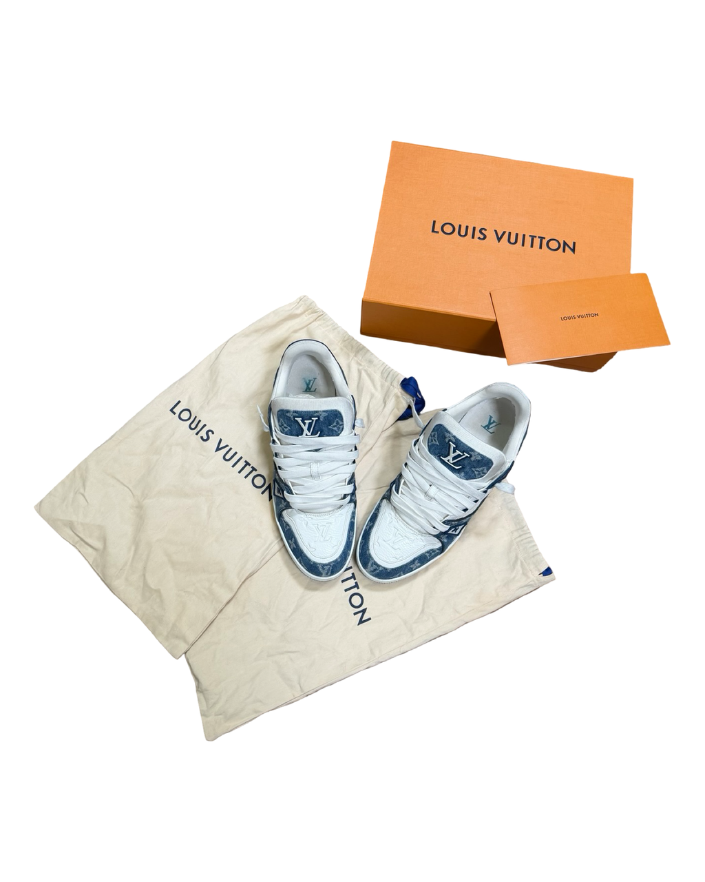 LOUIS VUITTON SNEAKERS