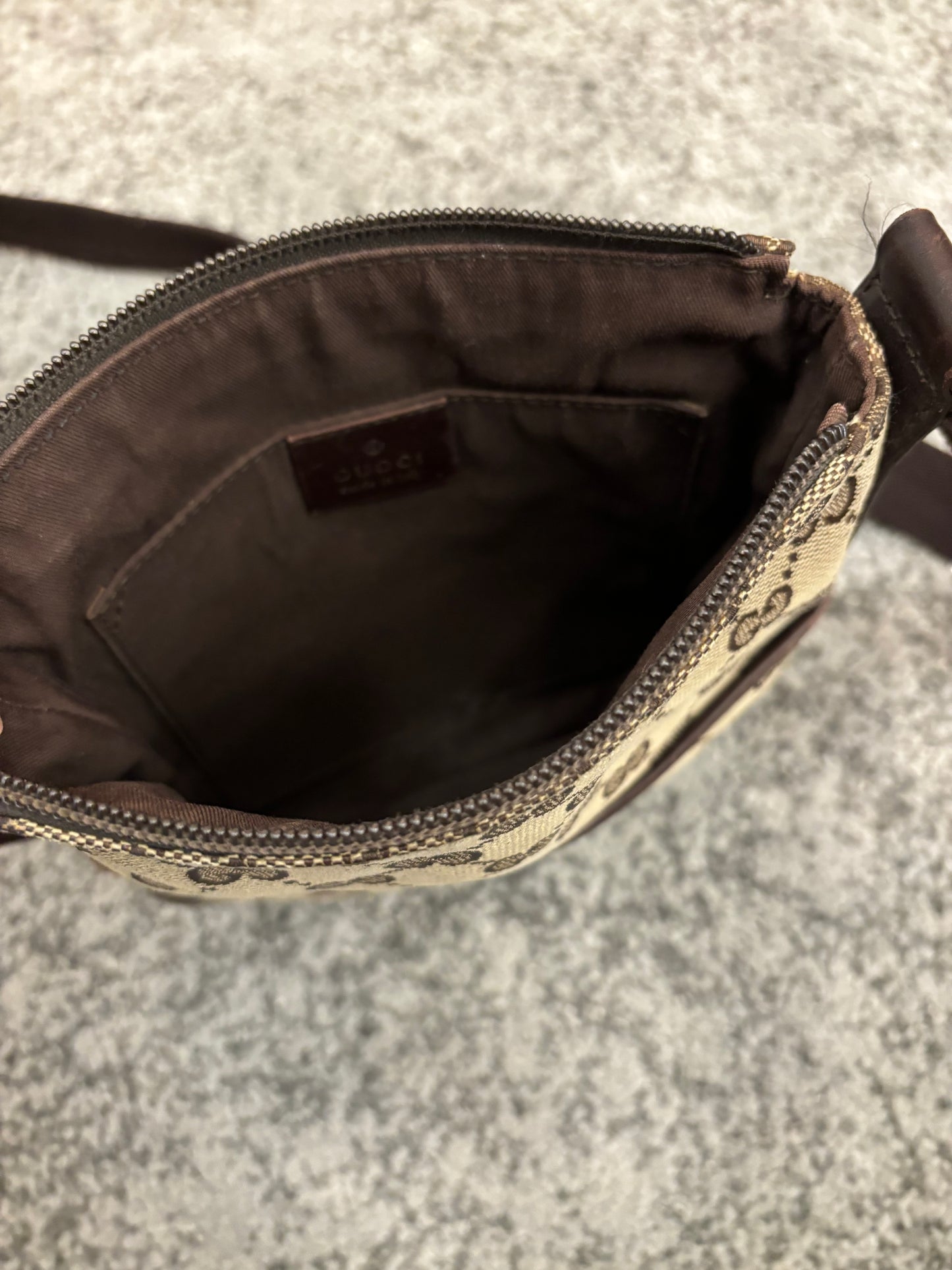 GUCCI MONOGRAM MESSENGER BAG