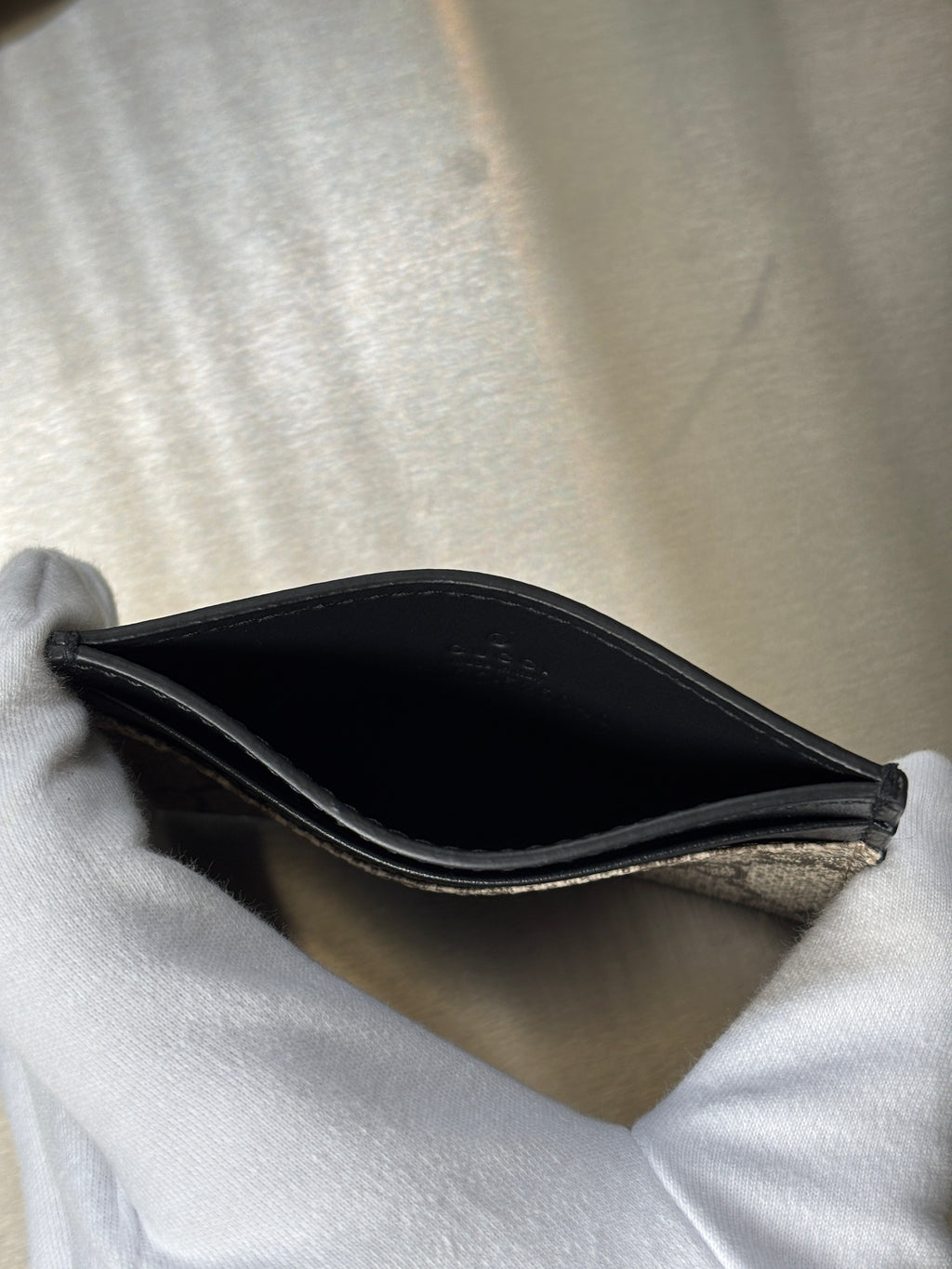 GUCCI GG CARD HOLDER