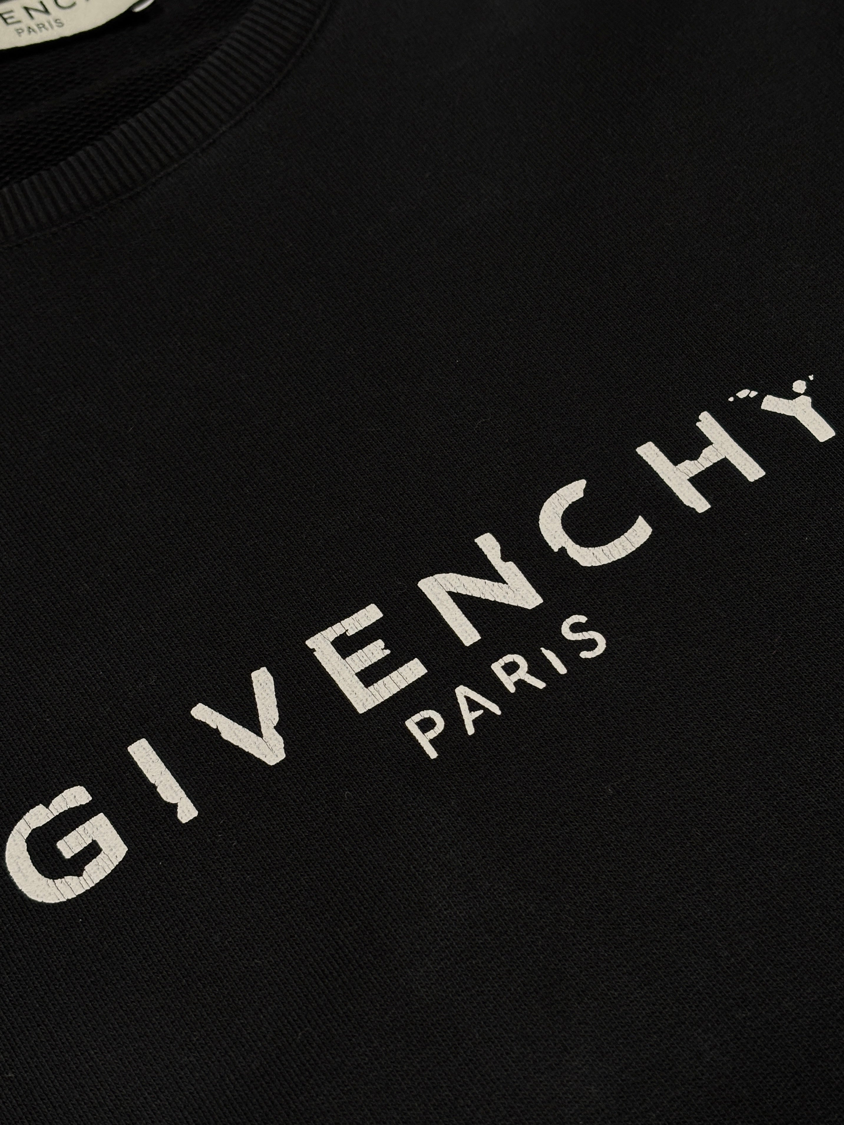 GIVENCHY PARIS SWEATSHIRT