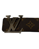 LOUIS VUITTON KÄÄNNETTÄVÄ 40MM VYÖ